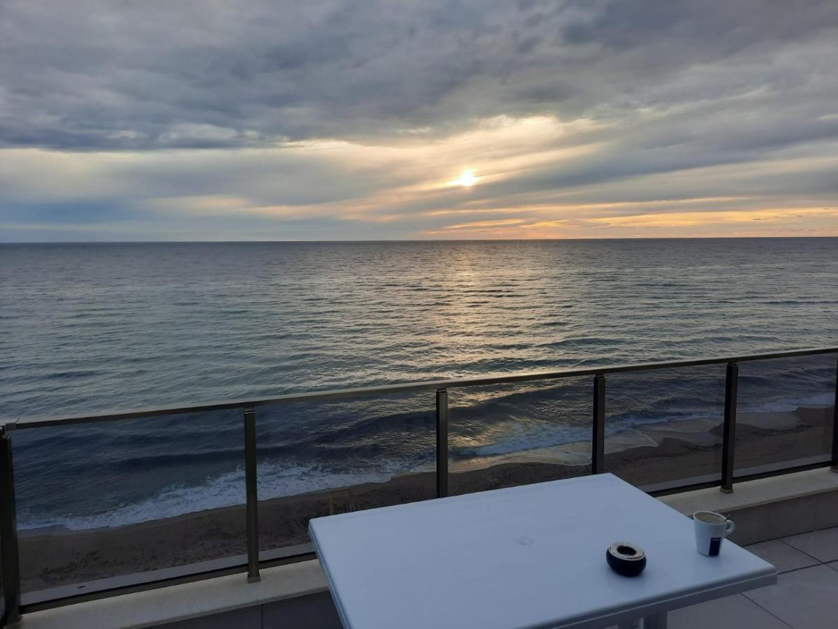 Diamond Beach Luxus Apart Obzor 28 Dış mekan fotoğraf